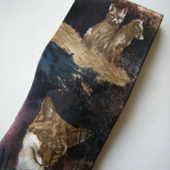 Fox and Cubs 100% Silk Tie  by Endangered Species Made in USA - Picture 3 of 8